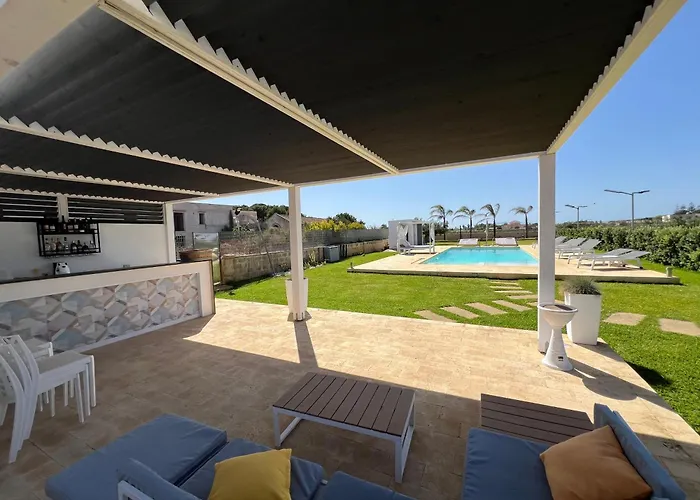 Tramonti D'amare Bed & Breakfast 4*